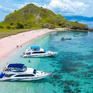 kania tour dan travel